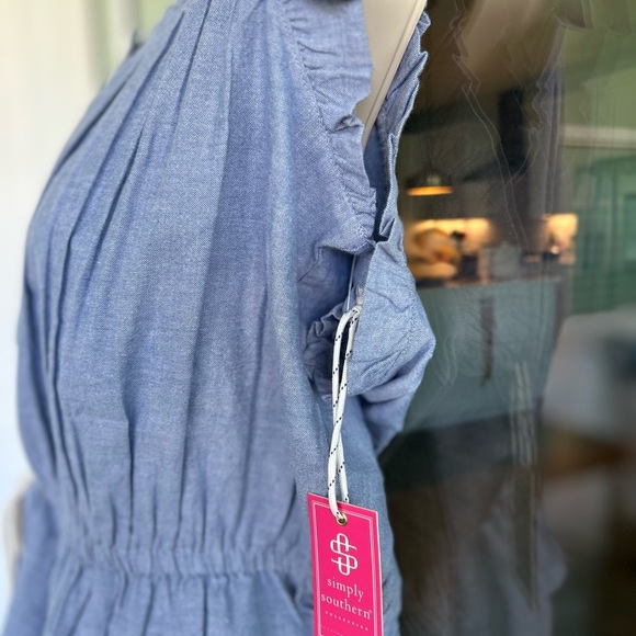 Simply Southern Sleeveless Chambray Shirt NWT SZ XL - Picture 7 of 9